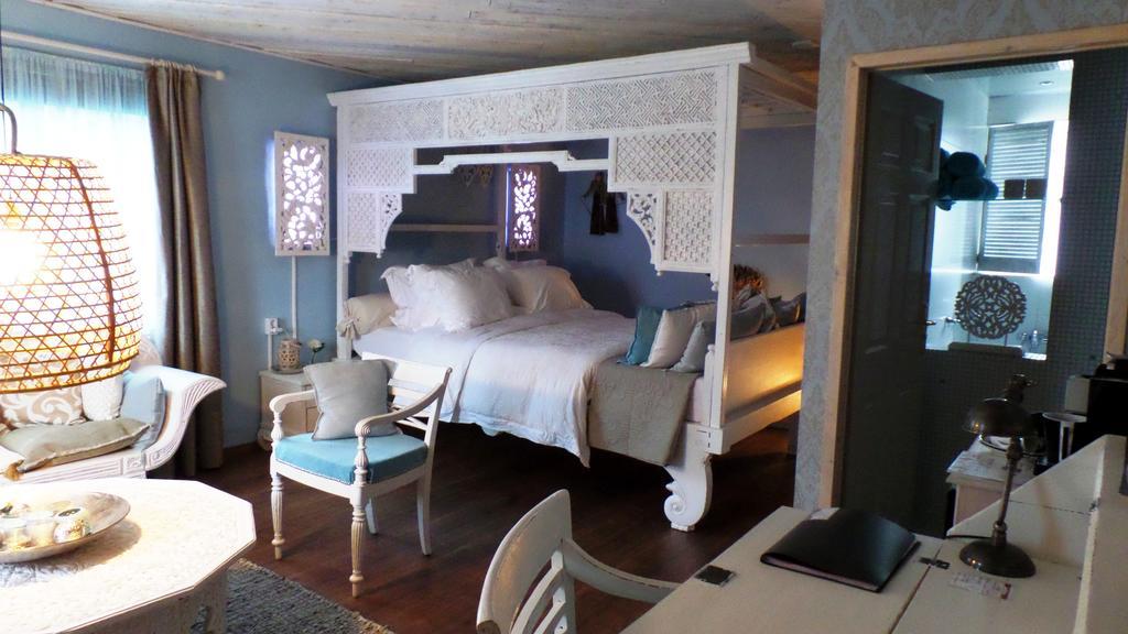 B&B De Valkenhorst 렐리스테이드 객실 사진