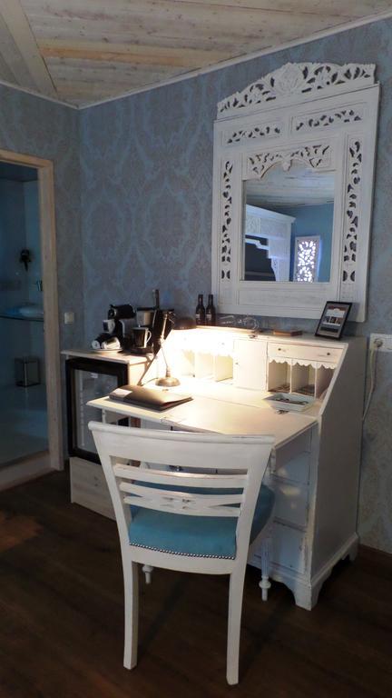 B&B De Valkenhorst 렐리스테이드 객실 사진